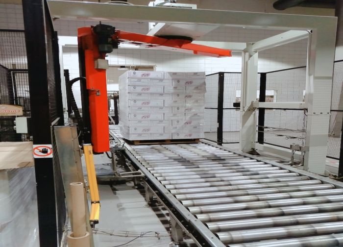 STRETCH WRAPPING MACHINE OCME PIERI