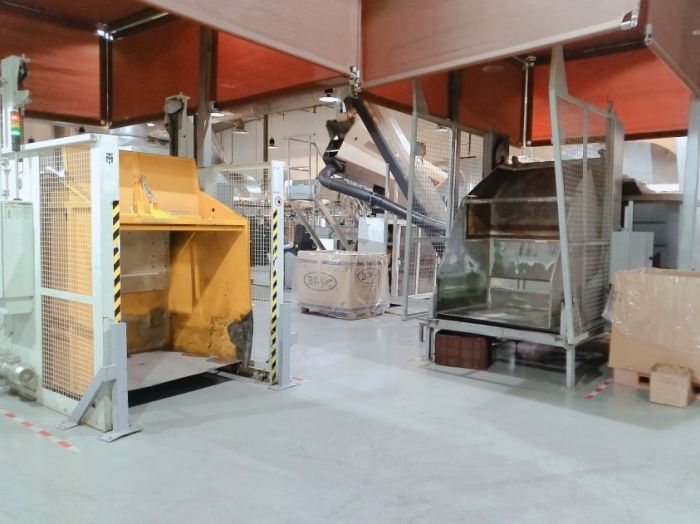 PREFORM FEEDER SYSTEM TANNER TIPPER & FEEDER